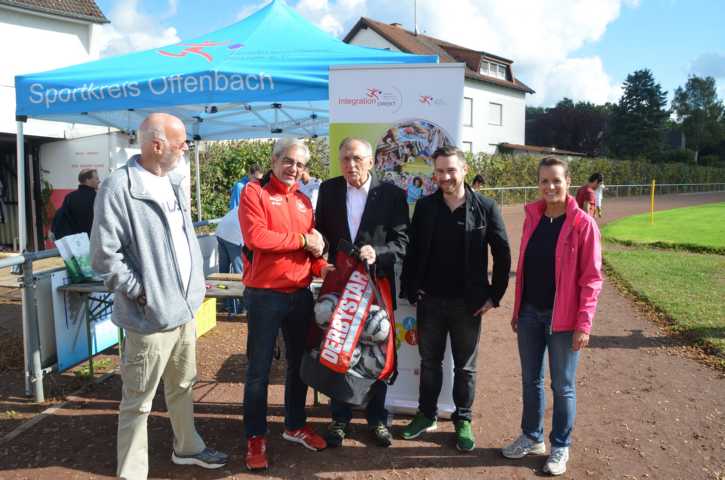 Der Sportkreis veranstaltet gemeinsam mit dem Kreisfußballausschuss Offenbach erstmals die "Refugees Welcome - Soccer Days"
